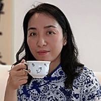 Vivian Yang